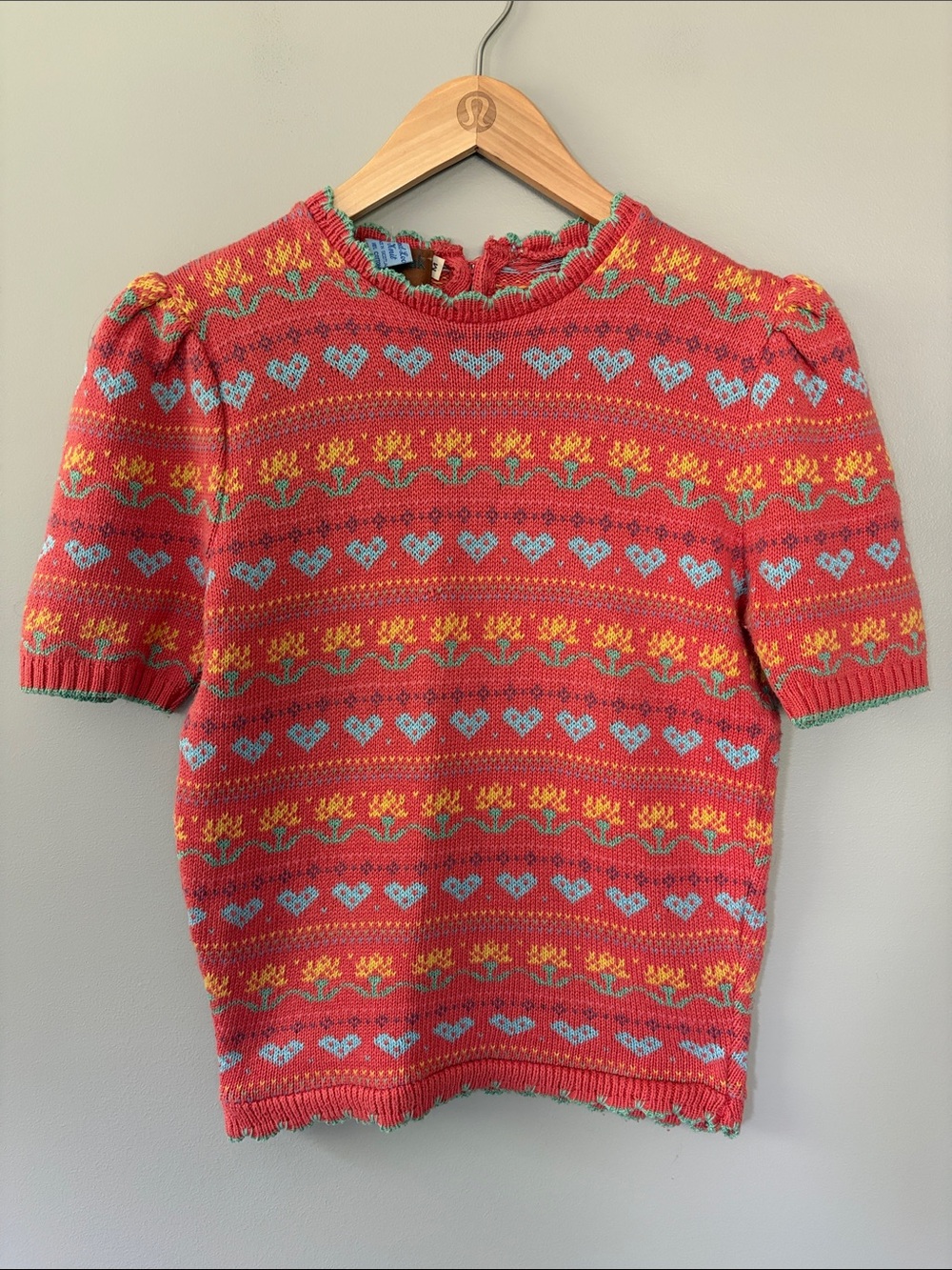 Vintage Hand Knit Scottish Cottagecore Sweater Hearts Floral Puff‎ Sleeve Medium